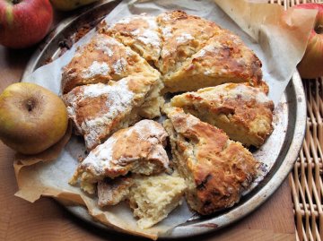 Apple Day, Victorian Orchards and Apple & Dorset Blue Vinny Scone Bread Recipe