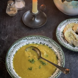 Easy Royal Parsnip Soup