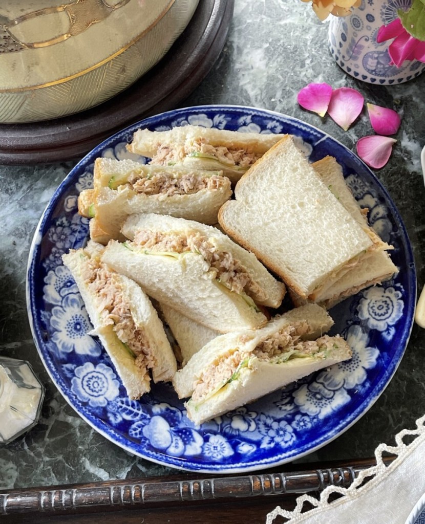 Old-Fashioned Tinned Salmon Sandwiches