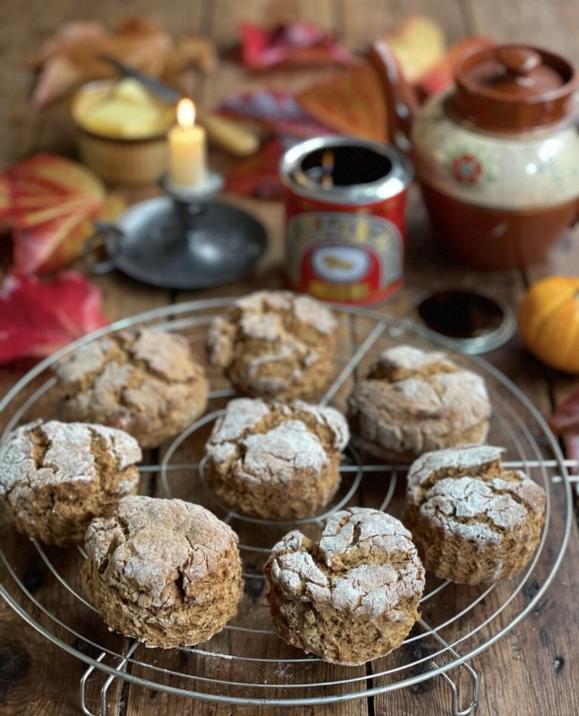Old-Fashioned Treacle Scones