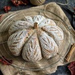 No-Knead Sourdough Pumpkin Bread